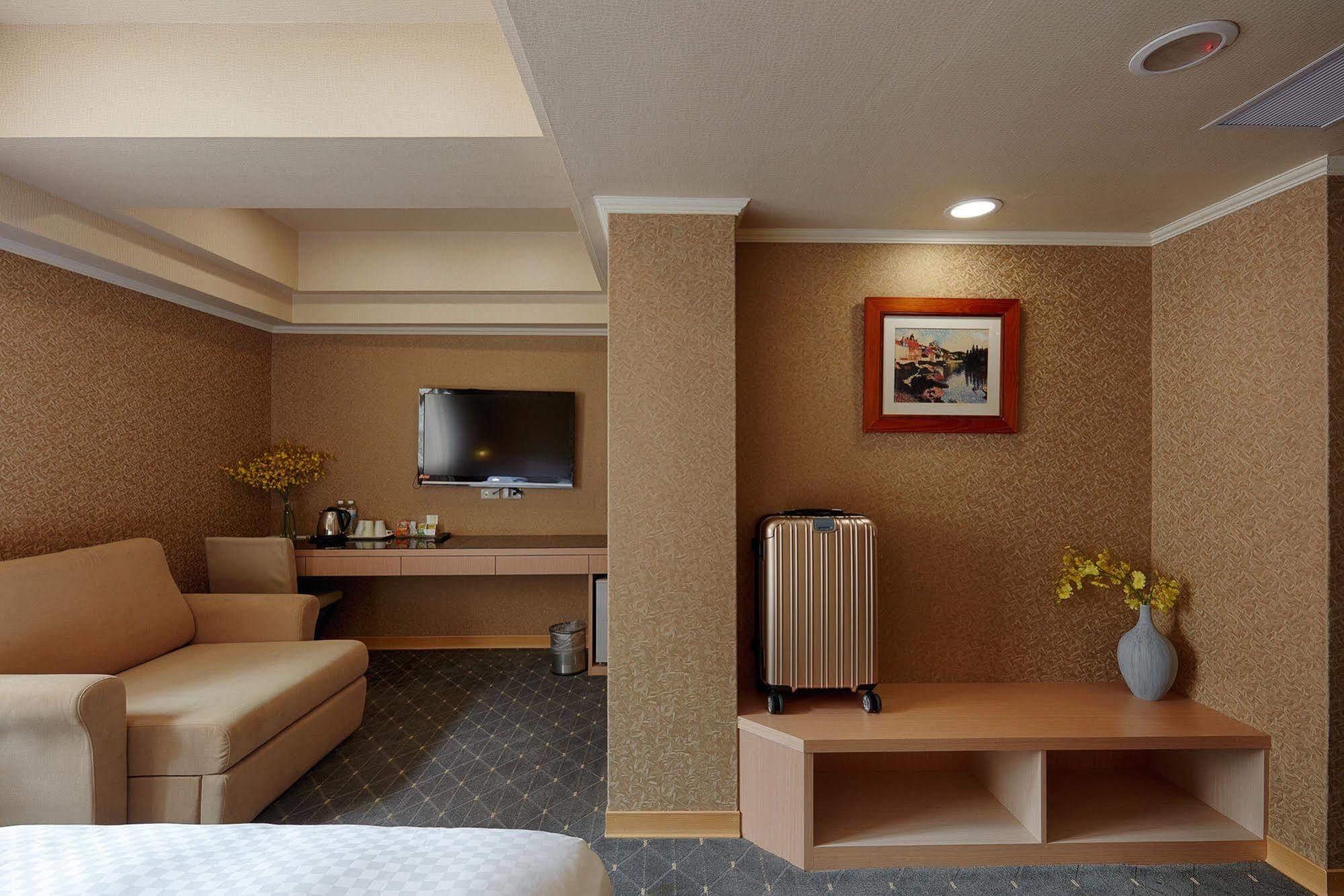 Good Life Hotel - Shang Hwa Taipei Exterior photo